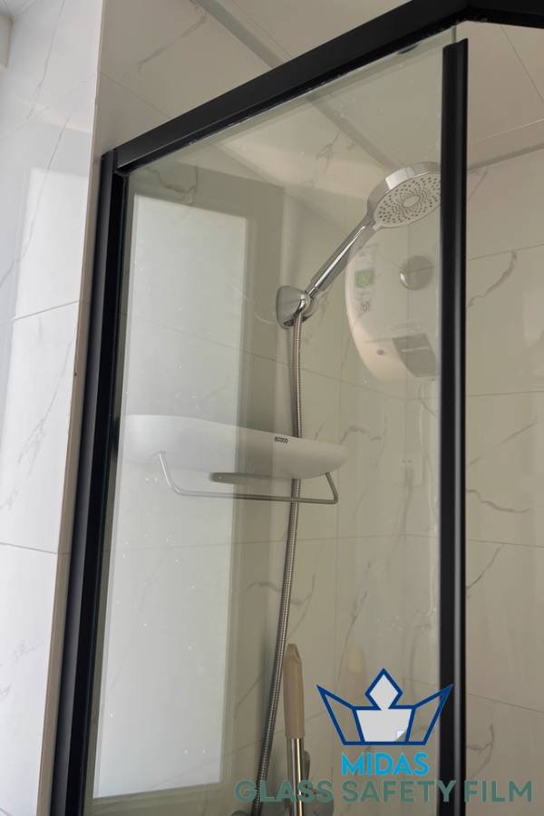 safety-glazing-film-installation-replacement-service-midas-glass-safety-film-installation-singapore-3 safety-glazing-film-installation-replacement-service-midas-glass-safety-film-installation-singapore-3