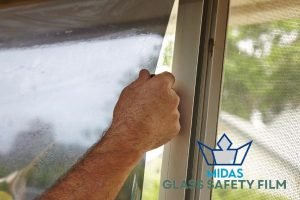 glare-reduction-properties-how-to-choose-the-right-glass-safety-film-for-windows-in-singapores-climate-glass-safety-film-midas-glass-safety-film-installaton-singapore